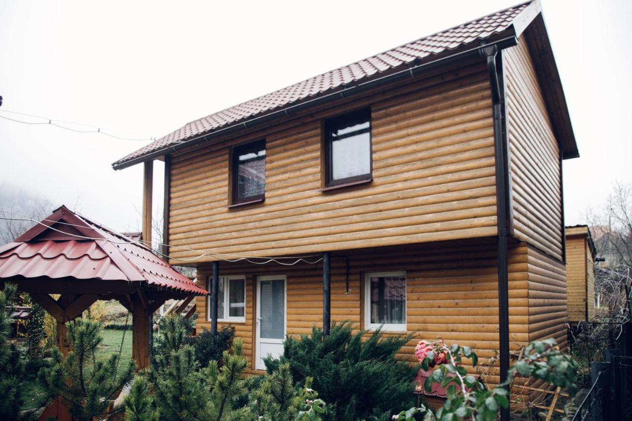 Cottage Nezabudka Yaremche Exterior foto